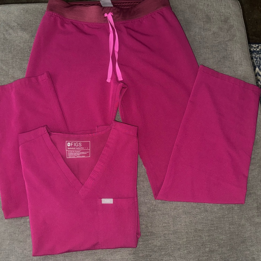 Women’s Figs Scrubs Set